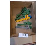 (5) Pipe Wrenches: (2) Ridgid