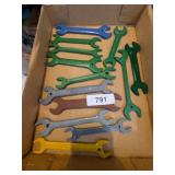 (13) Wrenches