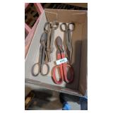 (4) Metal Shears