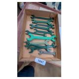 (11) Wrenches