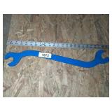 Large Curved Wrench