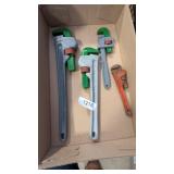 (4) Pipe Wrenches: (2) Ridgid