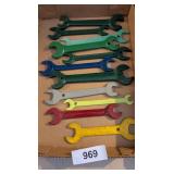 (11) Wrenches