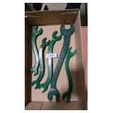 (5) Wrenches