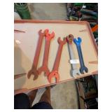 (5) Wrenches