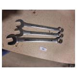 (3) Large Wenches