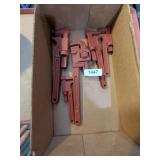 (5) Pipe Wrenches