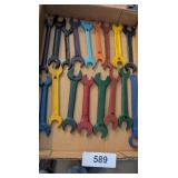 (17) Wrenches