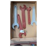 (5) Wrenches