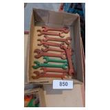 (11) Wrenches