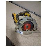 Dewalt Battery Operated Hand Saw w/ Battery
