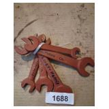 (5) Wrenches