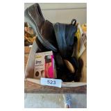 Womens Clark Shoes Size 6 &