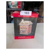 American Collectible Porcelain American Inn