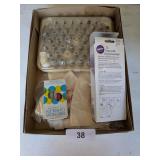 Wilton Icing Bags, Disposable Decorating Bags &