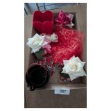 Valentines Day Necklace Beads, Heart Holder, +