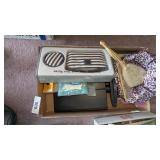 Ladies Vintage Brush & Comb Set, +