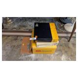 Kodak Slide Projector, (2) Carousels & Screen