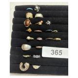 (16) Costume Rings + extra earrings