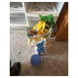 Miracle Grow, Grout, Small Trash Can