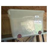 Tote w/ Lid / on wheels