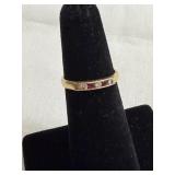 Ladies Ring marked 14k