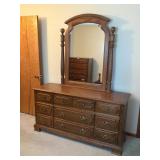 3-Pc Queen Bedroom Suite, Dresser &