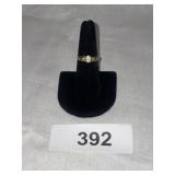 Ladies ring marked 14k