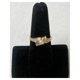 Ladies Ring marked OJ 10k small simulated pearl