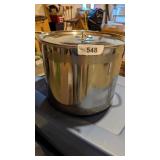 Stock Pot w/ Lid Light Weight