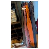 (4) Carhartt Men