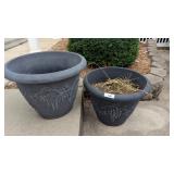 (2) Plastic Flower Pots