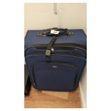 American Tourister Soft Sided Suitcase w/ Wheels