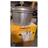 (2) Pressure Cookers