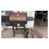 Pit Boss Grill/Smoker Includes Cover
