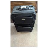 Protege Carry On Suitcase w/ Wheels