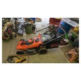 Black & Decker Battery Op Lawn Mower