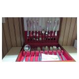 Oneida Wm. Rogers A+ Flatware w/ Box