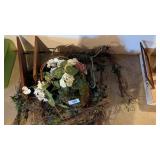 Grapevine Decor & Small Shelf