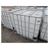 275 gal. Tote w/ Steel Crate - Missing Cap