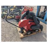 Troy-Bilt Chipper/Vac 5HP
