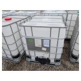 275 gal. Tote w/ Steel Crate - Missing Cap