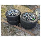 Set of (4) Ford Tires w/ Rims P275/55R20