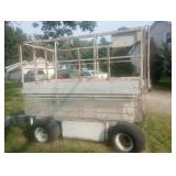 Hunter Lift (needs batteries) -**