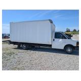 2016 Chevrolet Express 3500 Box Truck
