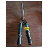 Hedge Clipper