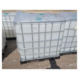 275 gal. Tote w/ Steel Crate