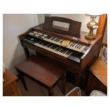 Wurlitzer Electric Organ + Stool w/