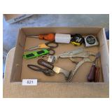 Vise Grips, Measuring Tapes, Scrapers, Pliers &