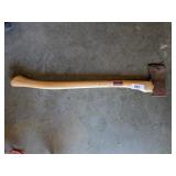 Axe 28"